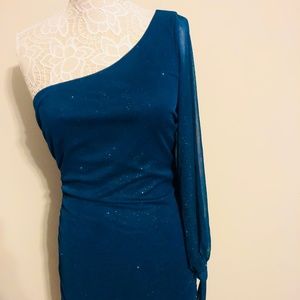 Green sparkly one sholder dress